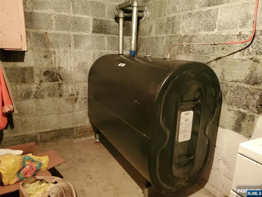 595 Elm Avenue, Saddle Brook, NJ 07663 - Image #3