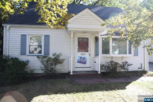 1079 Lafayette Ave Extension, Hawthorne, NJ 07506