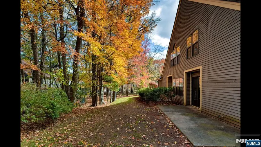 21 Plymouth Alley F, West Milford, NJ 07480 - Image #3