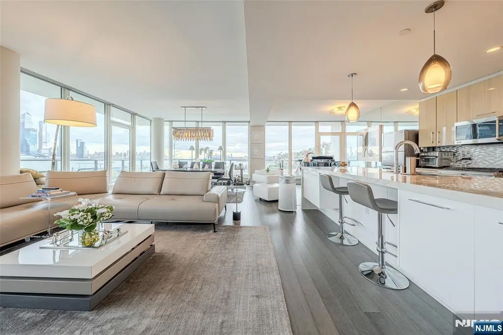 1200 Avenue At Port Imperial 516, Weehawken, NJ 07086 - #1