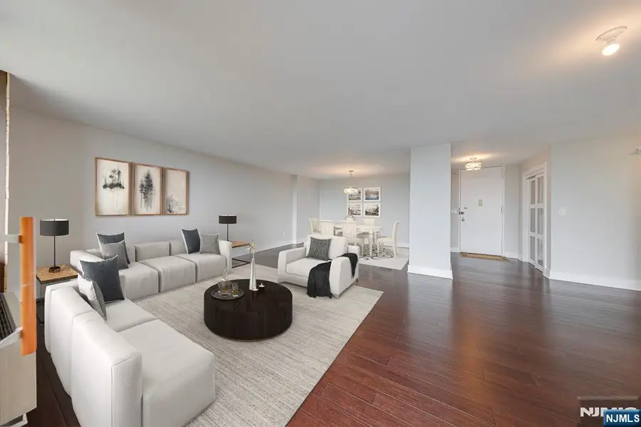 200 Winston Drive 716, Cliffside Park, NJ 07010 - Image #3