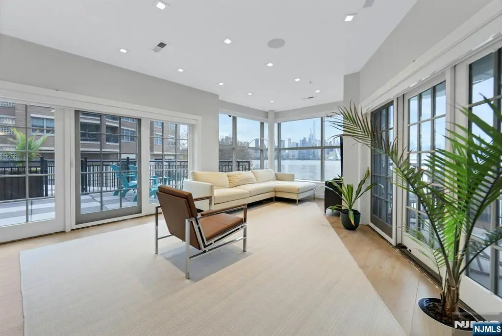 22 Ave At Port Imperial 114, West New York, NJ 07093 - Image #1