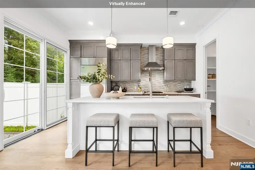 11 Gabriel Court 11, Paramus, NJ 07652 - Image #1