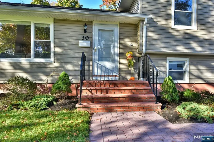 30 Homestead Street, Hillsdale, NJ 07642 - Image #3