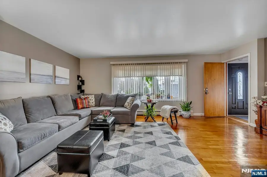 83 Bergen Avenue, Kearny, NJ 07032 - Image #3