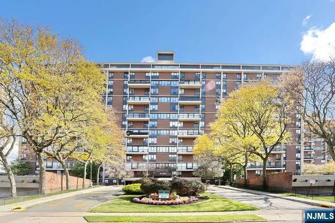 2 Horizon Road 404, Fort Lee, NJ 07024 - Image #2