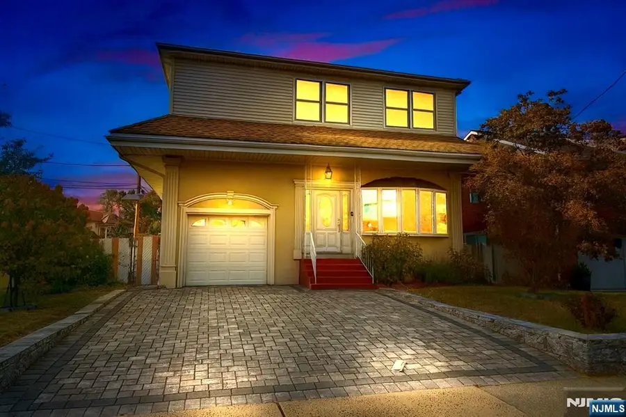 29 Mount Pleasant Avenue, Wallington, NJ 07057 - Image #2