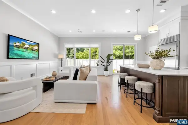 23 Gabriel Court 23, Paramus, NJ 07652