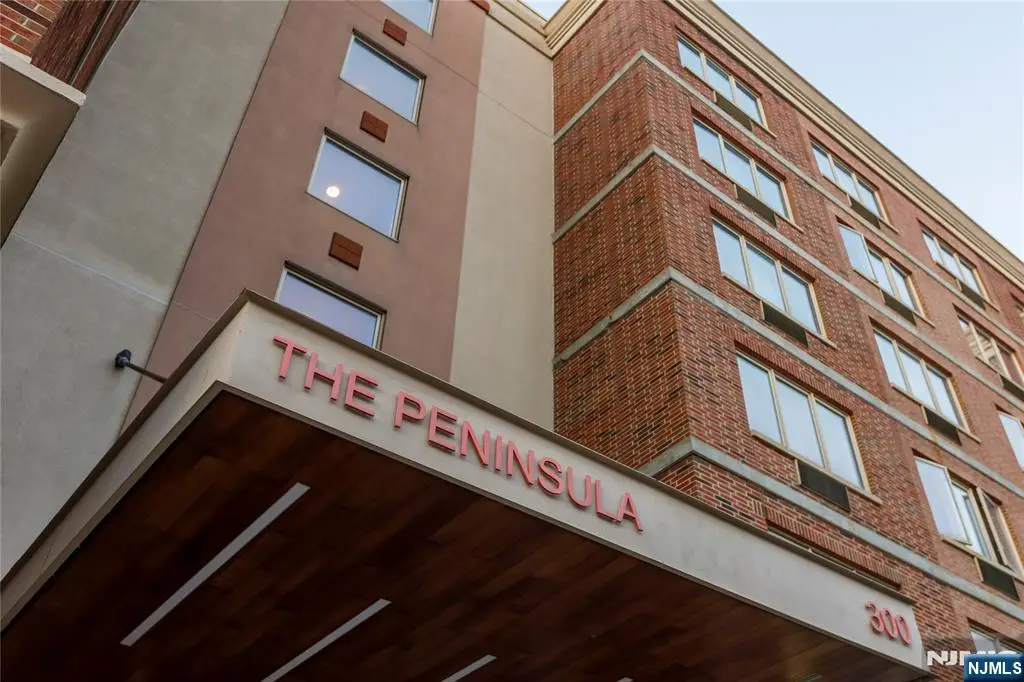 3109 City Place, Edgewater, NJ 07020 - Image #1