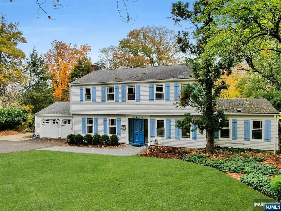 258 Rivervale Road, River Vale, NJ 07675 - Image #3