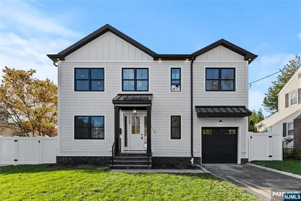 215 Kensington Road, River Edge, NJ 07661