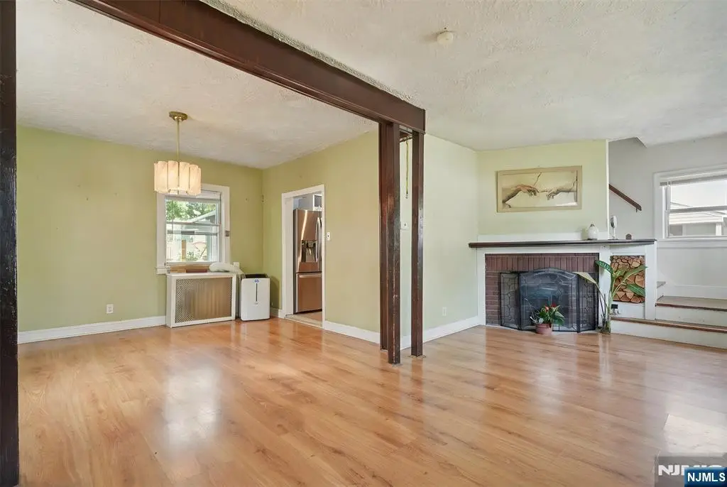 800 Grand Avenue, Leonia, NJ 07605 - Image #1