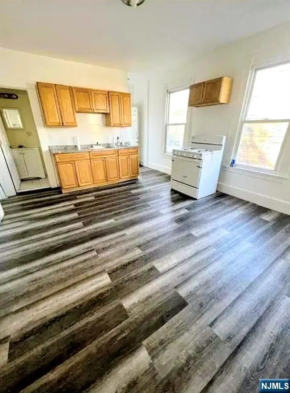 12 Hopper Street, Paterson, NJ 07522 - Image #3