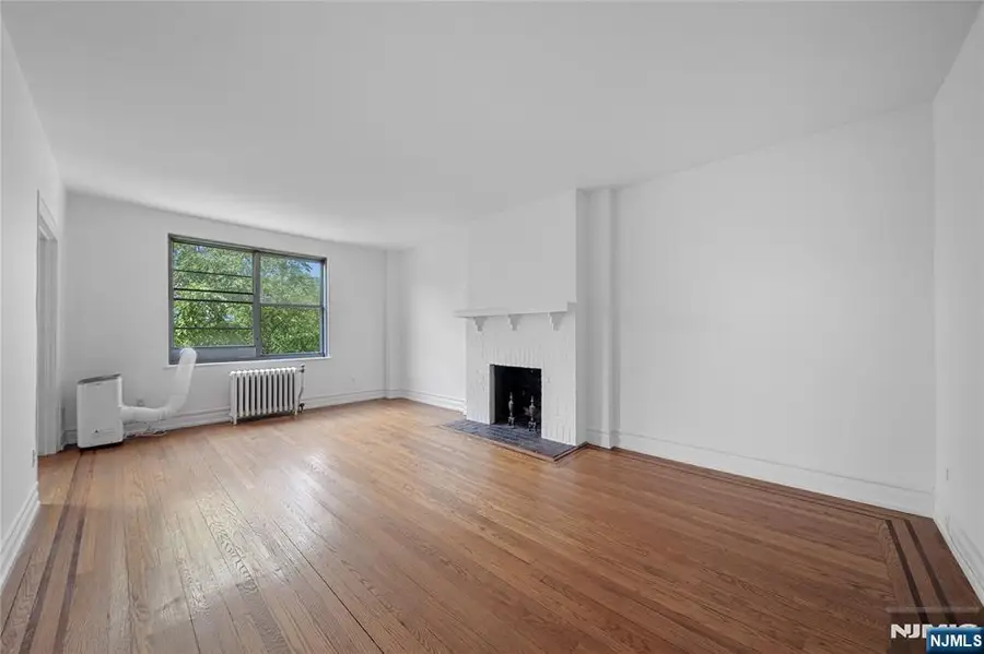 100 E Palisade Avenue B51, Englewood, NJ 07631 - Image #2