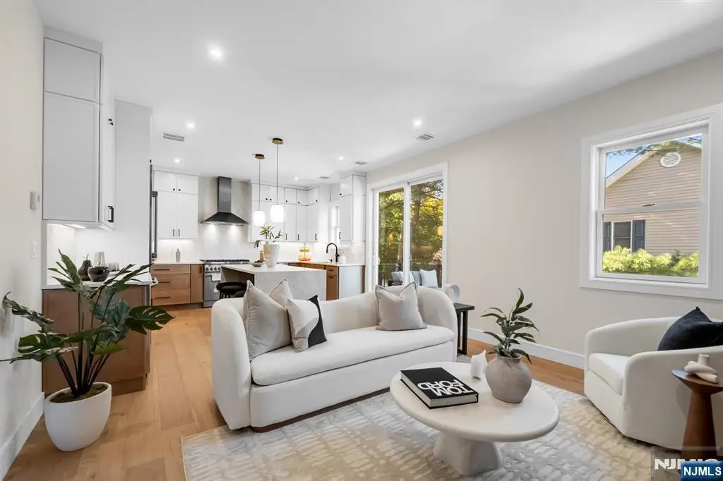 94 W Main Street, Ramsey, NJ 07446 - Image #1