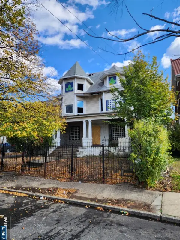 16 Ingraham, Newark, NJ 07108