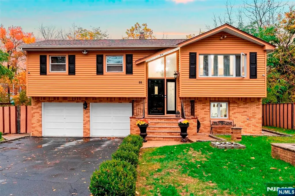 88 Hinchman Avenue, Wayne, NJ 07470 - Image #1