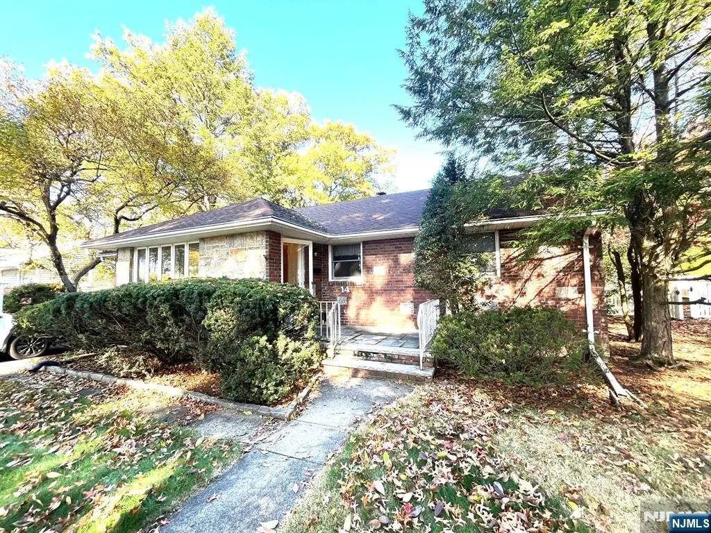 14 Oaklynn Place, Glen Rock, NJ 07452 - Image #1