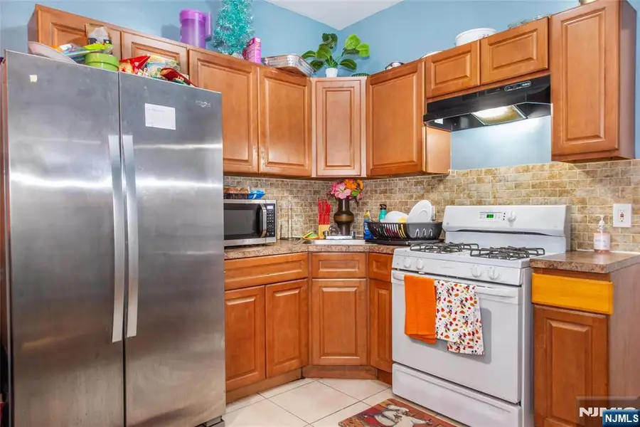 417 15th Avenue, Newark, NJ 07103 - Image #3