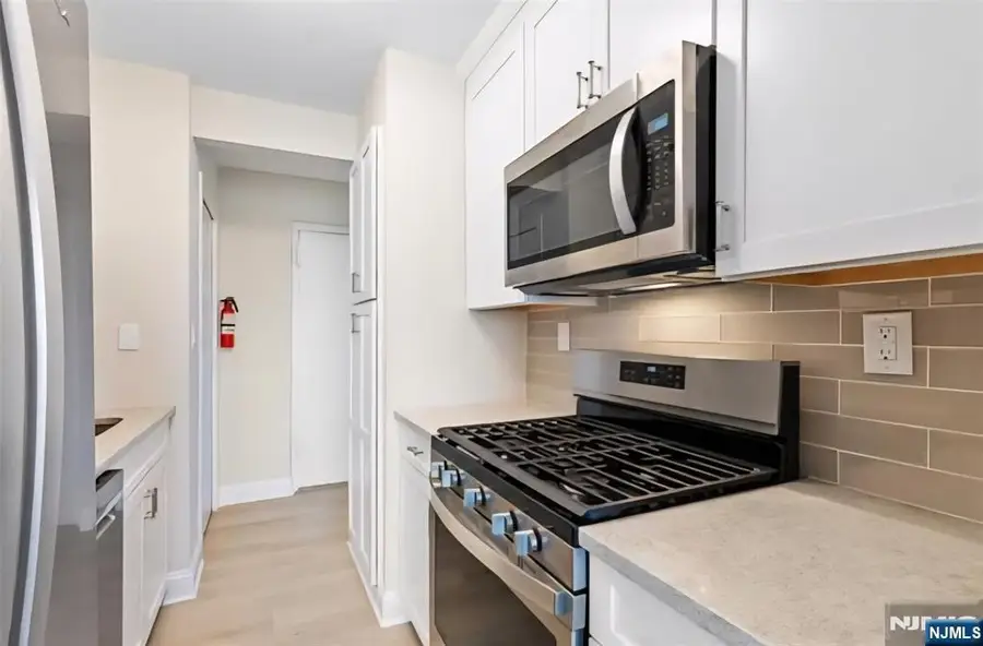 150 Overlook 12E, Hackensack, NJ 07601 - Image #3