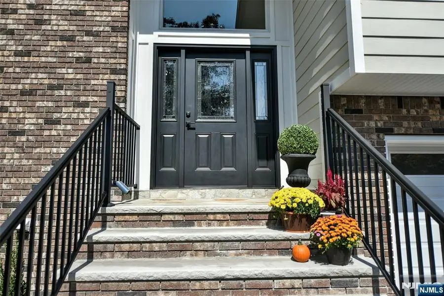 133 Morristown Place, Paramus, NJ 07652 - Image #3