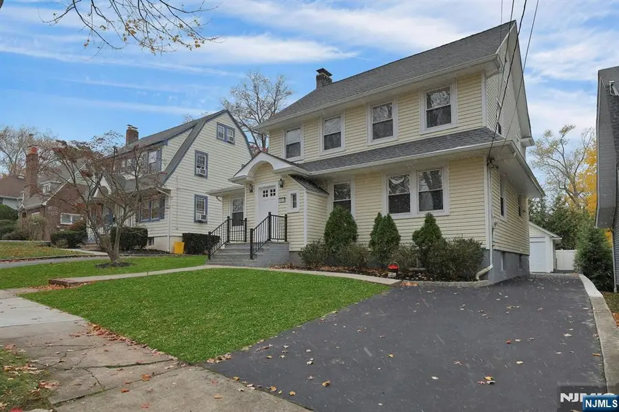 137 Johnson Avenue, Teaneck, NJ 07666 - Image #2