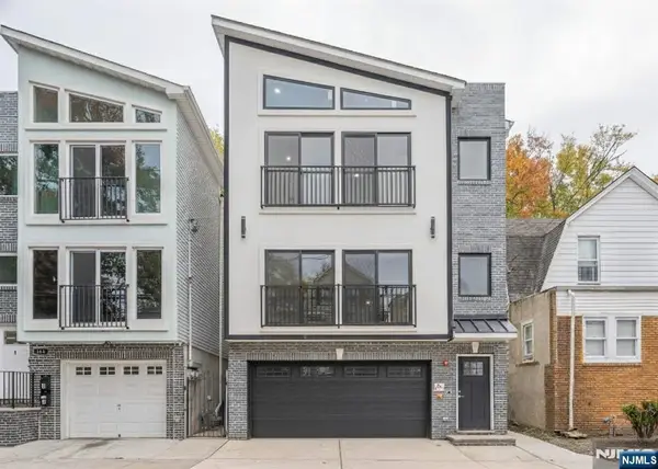 106 Columbia Avenue, Newark, NJ 07106