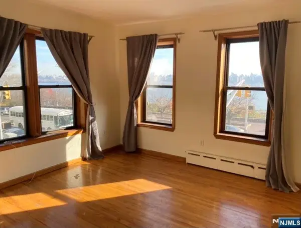 6209 Boulevard 1EN, West New York, NJ 07093