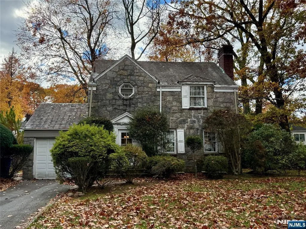 84 Howard Park Drive, Tenafly, NJ 07670 - Image #1