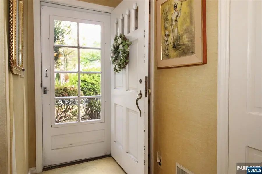 84 Howard Park Drive, Tenafly, NJ 07670 - Image #3