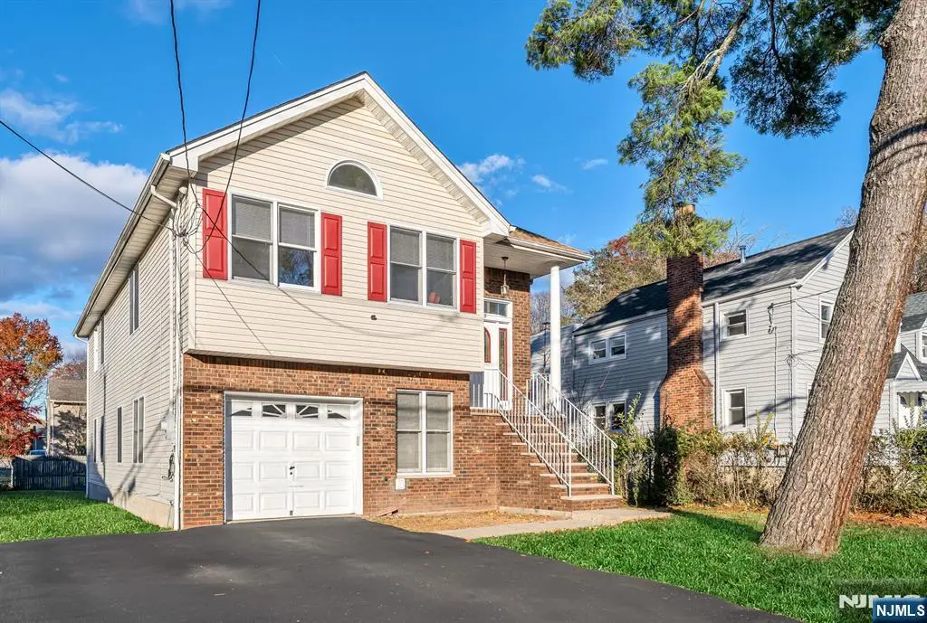 208 Linden Avenue, Verona, NJ 07044 - #1