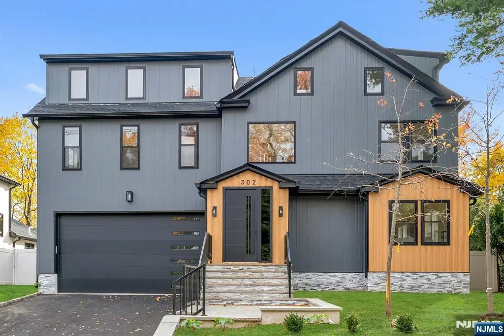 302 W Clinton Avenue, Tenafly, NJ 07670 - Image #1