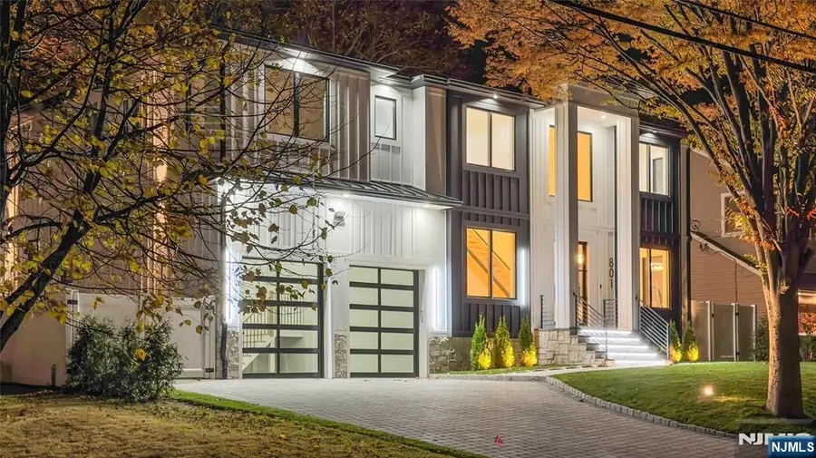 801 Godwin Road, Paramus, NJ 07652 - Image #2