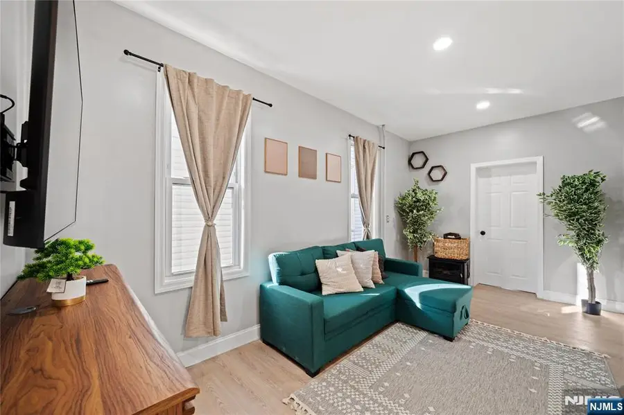20 E 31st Street, Bayonne, NJ 07002 - Image #2