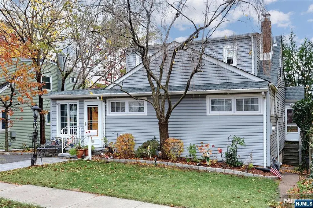 18 Hasbrouck Avenue, Hasbrouck Heights, NJ 07604 - Image #1