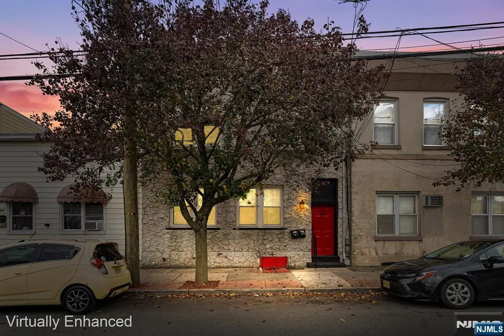 402 Cliff Street, Fairview, NJ 07022 - Image #1
