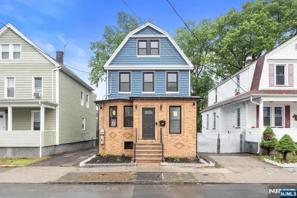 31 Cummings Street, Irvington, NJ 07111