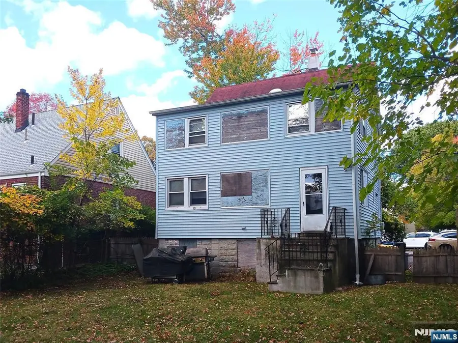 152 Washington Place, Teaneck, NJ 07666 - Image #3