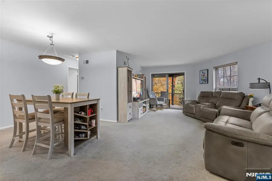 181 Long Hill 11-6, Little Falls, NJ 07424 - Image #3