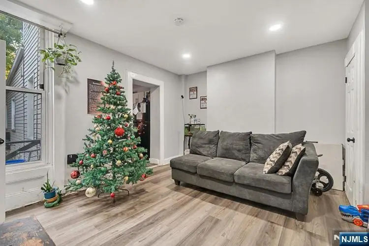 14-16 Crown Street, Bloomfield, NJ 07003 - Image #2