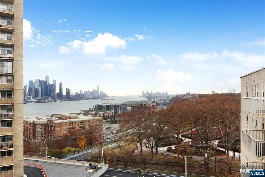 6010 Boulevard East, West New York, NJ 07093 - Image #2