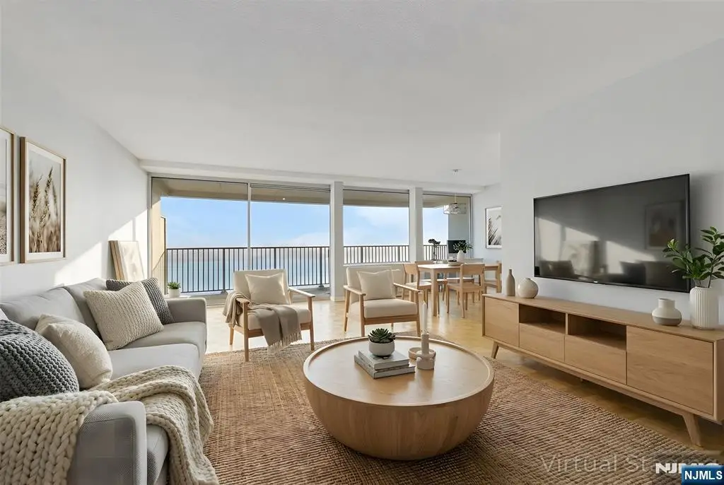 3 Horizon Road 1002, Fort Lee, NJ 07024 - #1