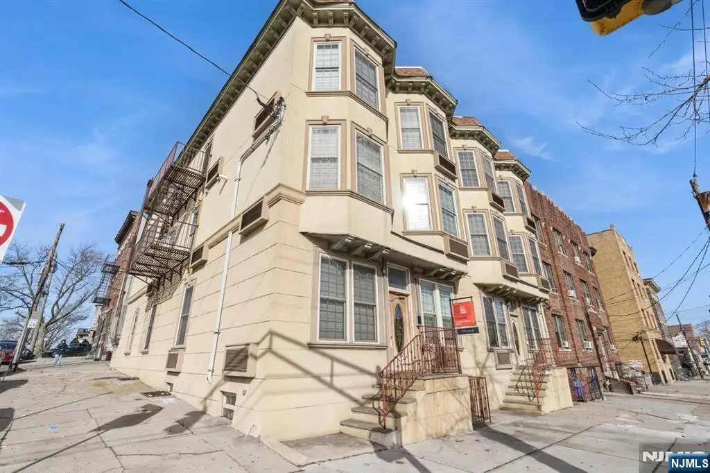3683 John F Kennedy Boulevard 2, Jersey City, NJ 07307 - #1