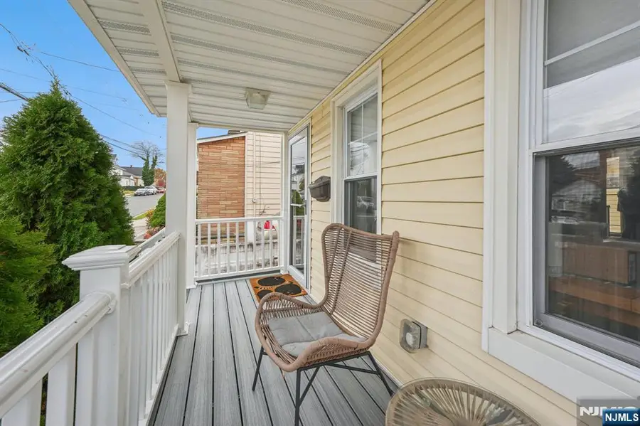 208 Jefferson Avenue, Hasbrouck Heights, NJ 07604 - Image #3
