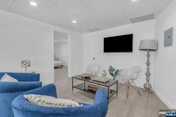 133 73rd Street 13, North Bergen, NJ 07047