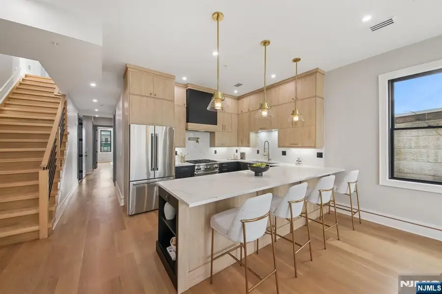 134 Hancock 3, Jersey City, NJ 07307 - Image #3