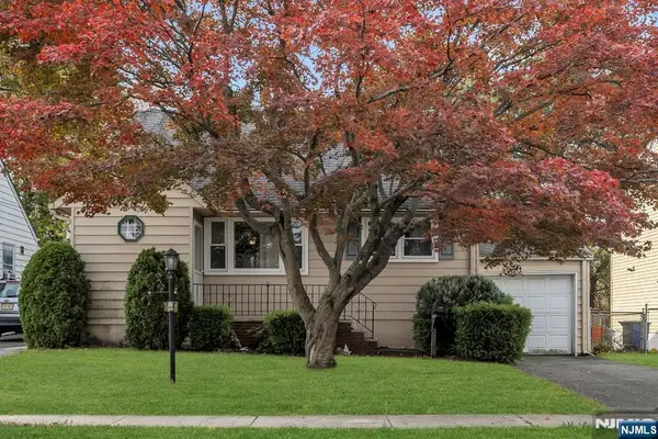 87 Dyer Avenue, Clifton, NJ 07014