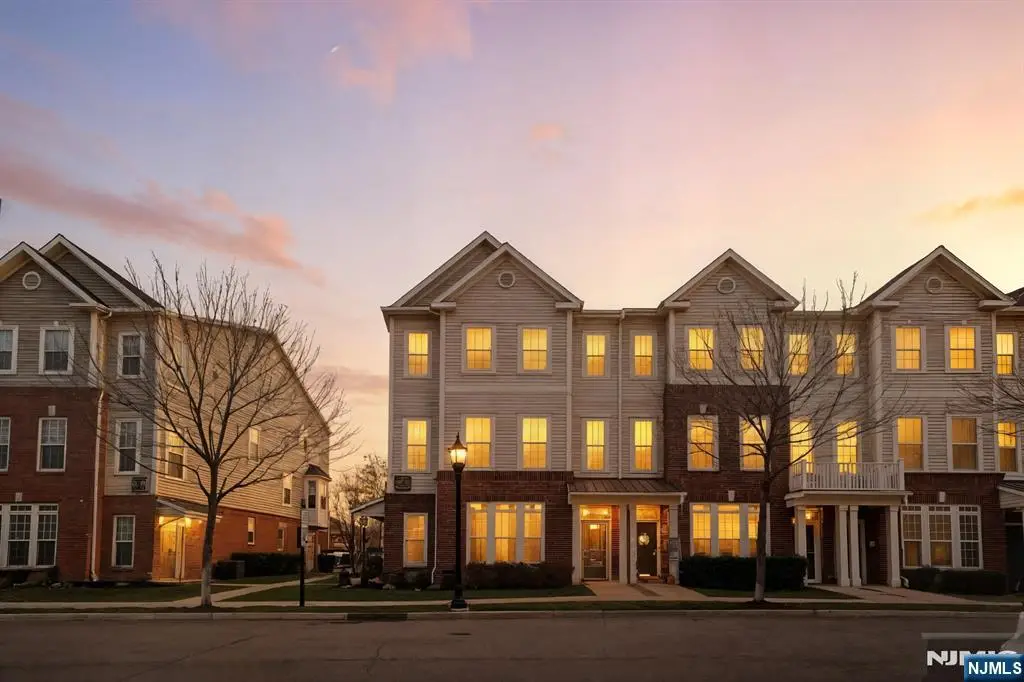 109 Wesmont Drive 1913, Wood Ridge, NJ 07075 - Image #1