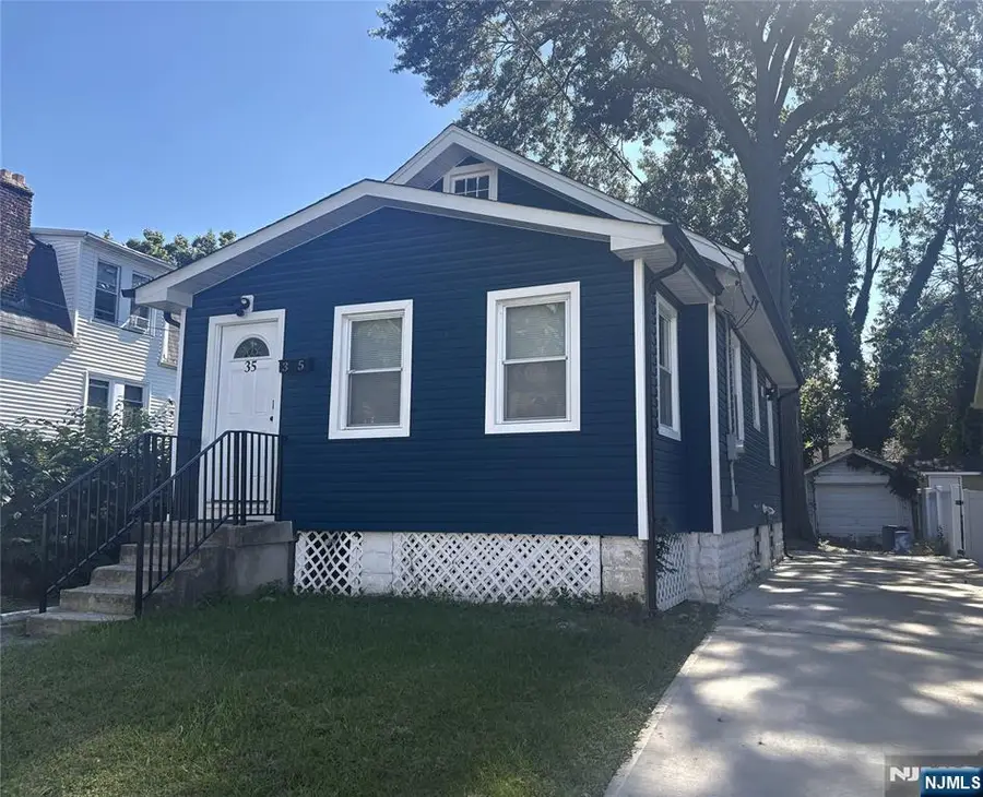 35 Bamford Place, Irvington, NJ 07111 - Image #2