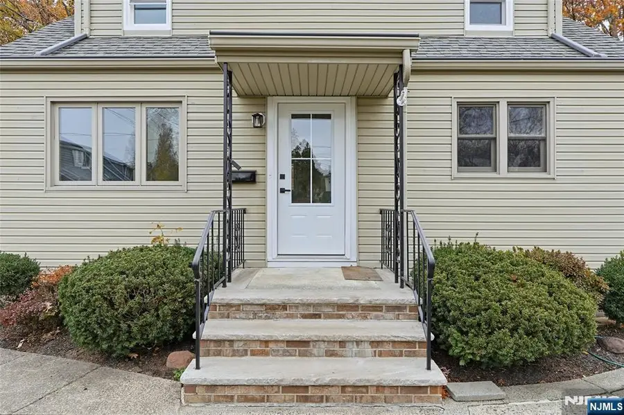 20 Dojean Court, Bergenfield, NJ 07621 - Image #3